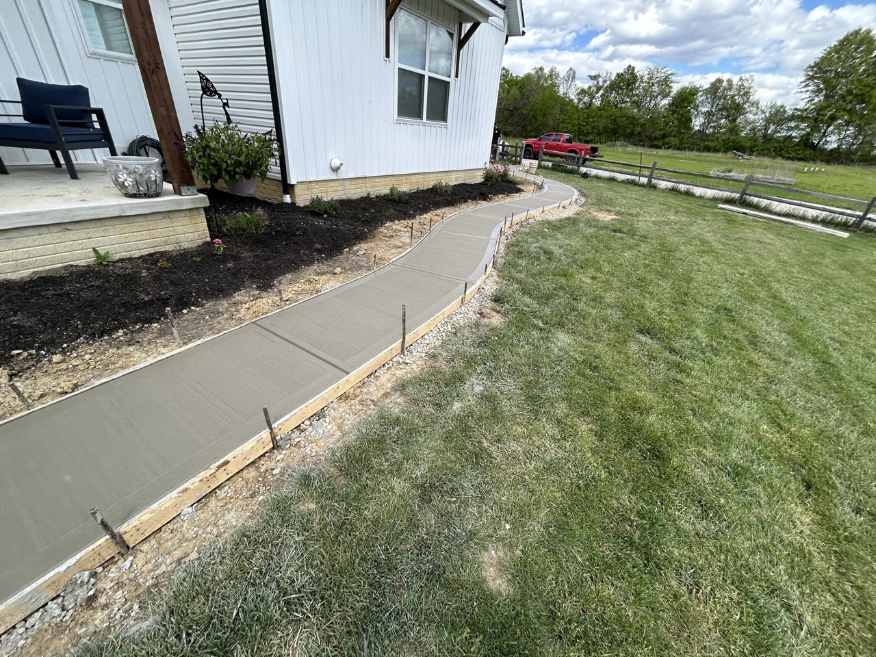 New Sidewalk Install by O's Concrete